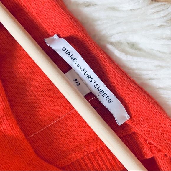 DVF oversized wool/cashmere orange sweater - Picture 2 of 8